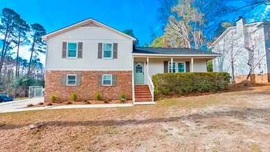 001_1-front_yard_2_630