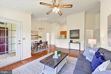 13 Brook Farm Ct unit L, Perry Hall, MD 21128 - photo 5