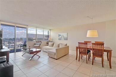 Living & Dining Room