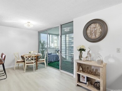 3020 Ala Napuaa Place unit 404, Honolulu, HI 96818 - photo 6