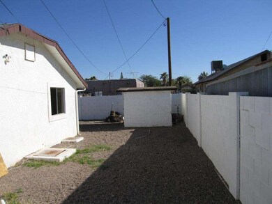 913 N Center 007