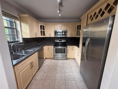 1481 W 41st St unit 115, Hialeah, FL 33012 - photo 6