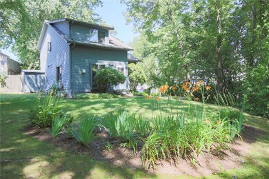119 Lake St, Cranston, RI 02910 - photo 2