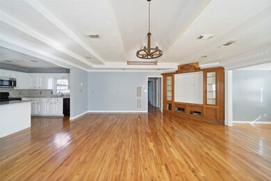 7511 Buena Vista St, Houston, TX 77087 - photo 7