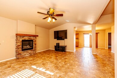 1432 Puesta Del Sol, Alamogordo, NM 88310 - photo 5