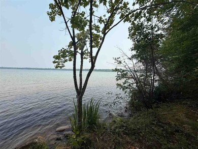 14832 Williams Dr, Elk Rapids, MI 49629 - photo 2