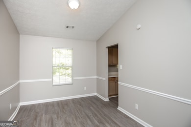 851 Plumbridge Ct, Lithonia, GA 30058 - photo 3