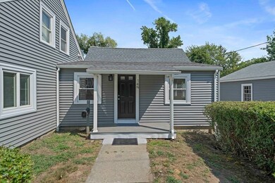 149-151 Hull St unit 1, Cohasset, MA 02025 - photo 2