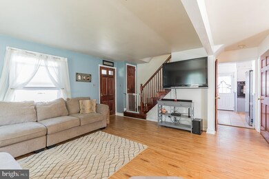 725 Kirkwood St, Jenkintown, PA 19046 - photo 2