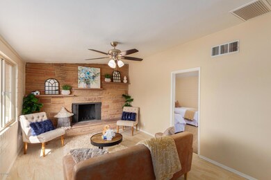 1043 E Navajo Rd, Tucson, AZ 85719 - photo 6