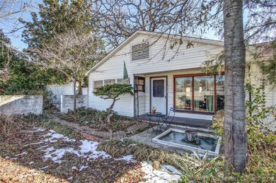 113 S Lee Ave, Tahlequah, OK 74464 - photo 2