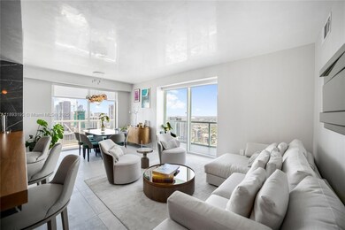 Quantum On the Bay unit 4411, Miami, FL 33132 - photo 4