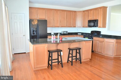 2212 Merseyside Dr unit 73, Woodbridge, VA 22191 - photo 6