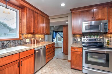 163 S Algonquin Ave, Columbus, OH 43204 - photo 5