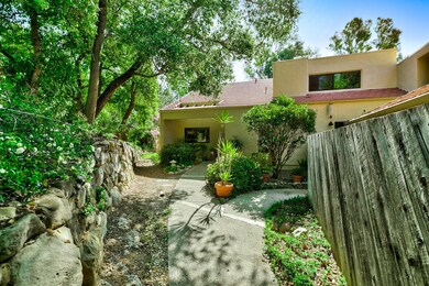 1014 Creekside Way Unit B-003-008-Exteri