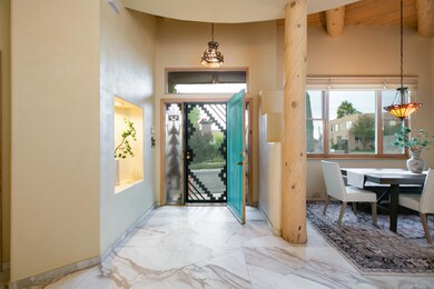 4304 Vía de Luna NE, Albuquerque, NM 87110 - photo 6