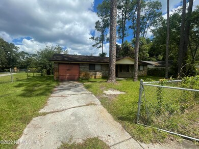 5171 Broken Arrow Dr N, Jacksonville, FL 32244 - photo 2