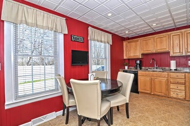 13 Sampson St, South Grafton, MA 01560 - photo 7