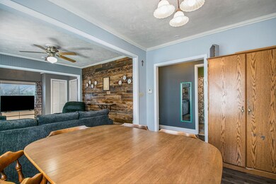 1121 N 13th St open concept