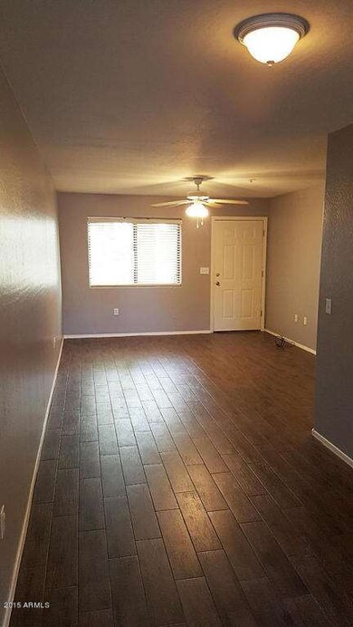 family room 01
