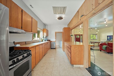 10829 Olalla Valley Rd SE, Olalla, WA 98359 - photo 7