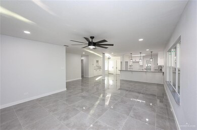 824 S Missouri Ave, Weslaco, TX 78596 - photo 5