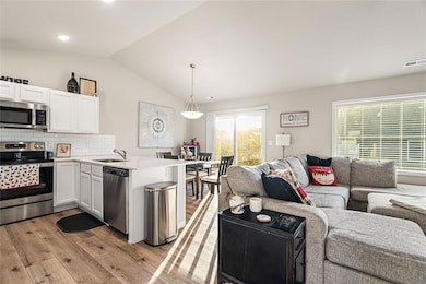 800 Juniper St NW, Bondurant, IA 50035 - photo 7