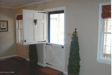 Pinecone - front door.jpg