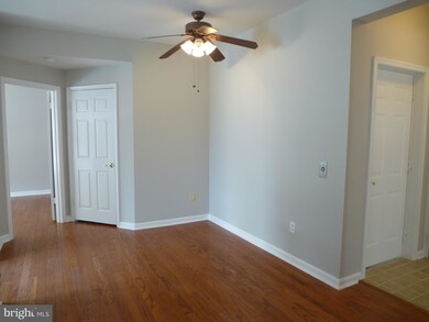 502 Mathias Hammond Way unit 201, Annapolis, MD 21401 - photo 6