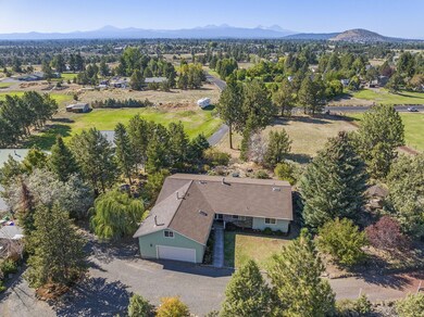 21679 Obsidian Ave, Bend, OR 97702 - photo 4