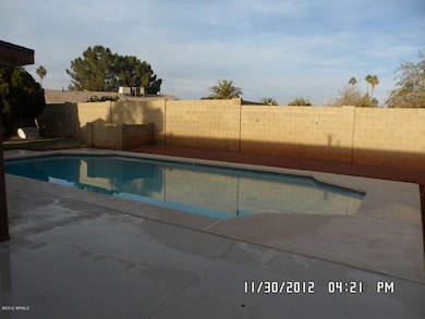 12613 N 36th Ln, Phoenix, AZ 85029 - photo 2