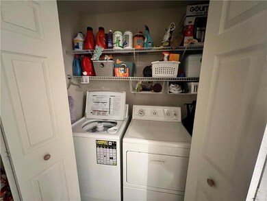 4206 Belmont Cir, Whitehall, PA 18052 - photo 4