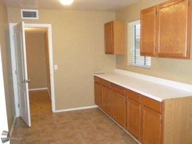 Laundry Rm