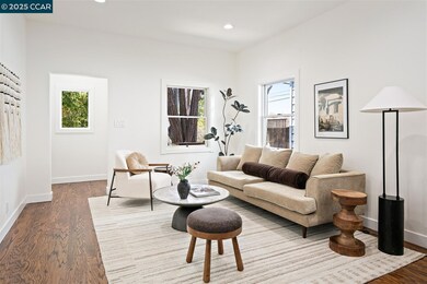 2703 Mathews St, Berkeley, CA 94702 - photo 4