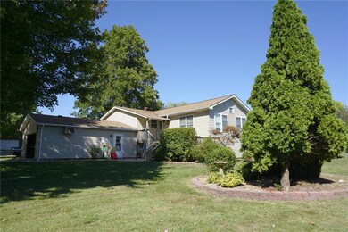 13 Nassau Dr, Maryville, IL 62062 - photo 3