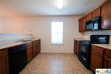 403 Kylar St, Troy, TX 76579 - photo 7