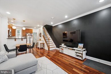 1012 S Bouvier St, Philadelphia, PA 19146 - photo 5