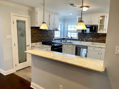 906 Algregg St, Houston, TX 77009 - photo 4