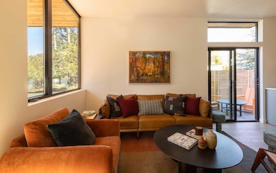 643 NE Marshall Ave, Bend, OR 97701 - photo 4