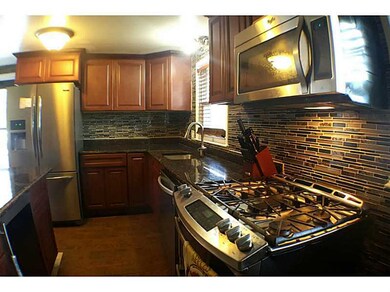 63 Wyoming Ave, Warwick, RI 02888 - photo 6