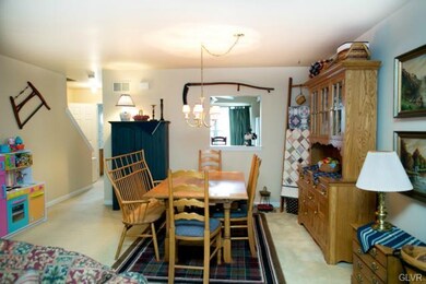 3479 Limestone Dr, Whitehall, PA 18052 - photo 4