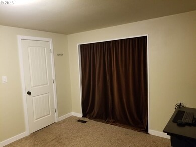 4424 SE Roethe Rd unit 23, Portland, OR 97267 - photo 7