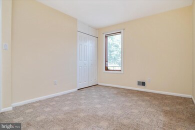 109 Lake View Dr, Annapolis, MD 21403 - photo 3