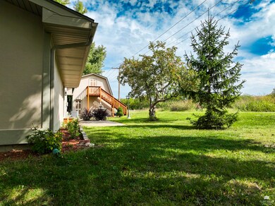 300 W Durink St, Saint Marys, KS 66536 - photo 6