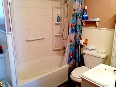 44 8th Ave, North Tonawanda, NY 14120 - photo 7