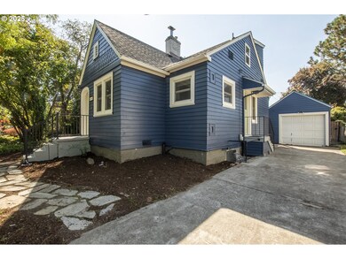 1700 Jefferson St, Eugene, OR 97402 - photo 2