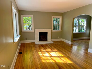 1117 Marshall St, Raleigh, NC 27604 - photo 2