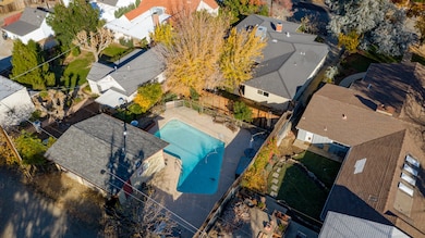 Rear Aerial