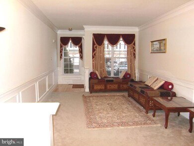 32 Wellington Rd, Newtown, PA 18940 - photo 2