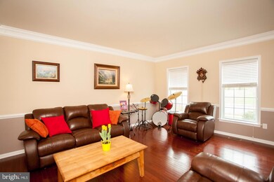 809 Myrtles Way, Perkasie, PA 18944 - photo 3